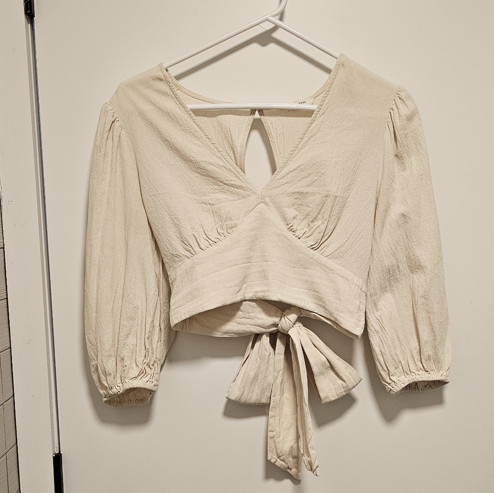 Grade & Gather M Cream Tie-Back Blouse